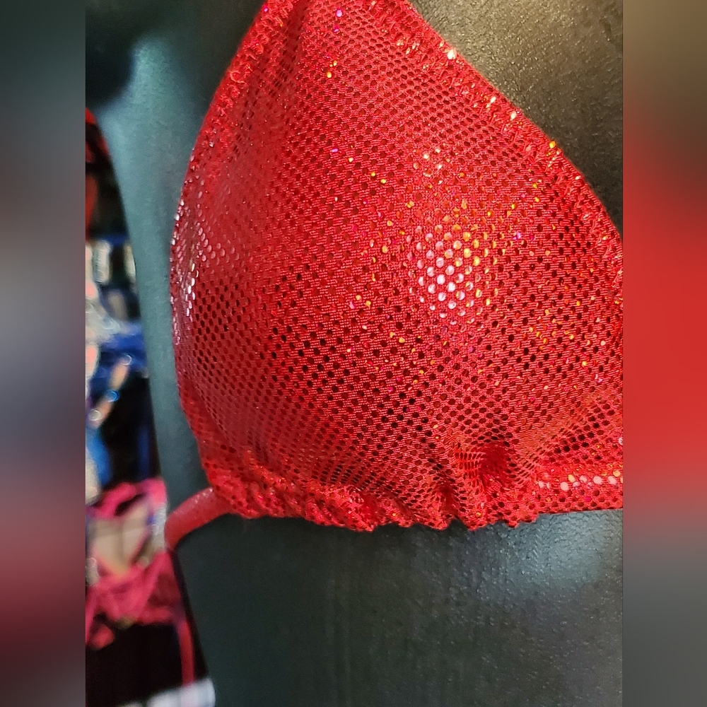 Red Bikini A/B-Small (competition, posing practice, photo shoot) - Picture 2 of 4